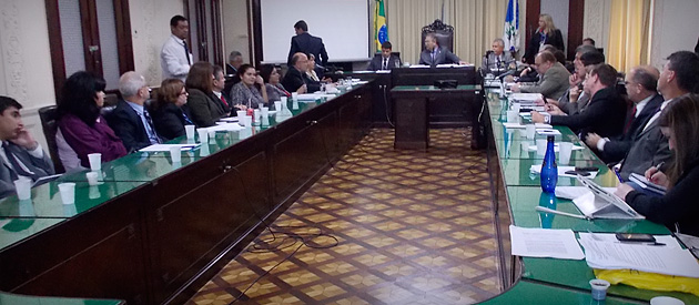 Luiz Paulo vota contra contas do governo por persistir em desobedecer o TCE 1