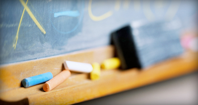 Leia mais sobre o artigo Governo oferece aumento de 5% a professores