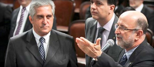Leia mais sobre o artigo Projeto de Lei que altera obrigações acessórias é discutida em Plenário