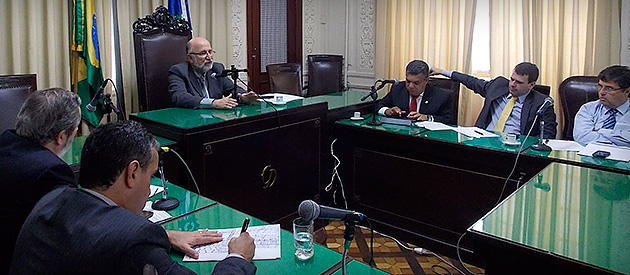 Leia mais sobre o artigo Luiz Paulo é eleito presidente da Comissão Especial que vai debater ICMS dos Royalties e PE