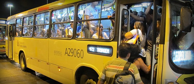 Luiz Paulo critica a existência de dois órgãos reguladores de transportes