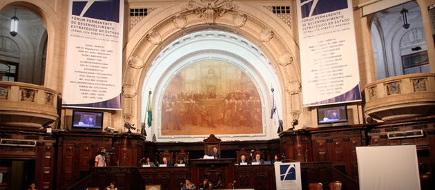 Leia mais sobre o artigo Luiz Paulo salienta importância do diálogo nos 10 anos do Fórum Permanente de Desenvolvimento Estratégico do Rio
