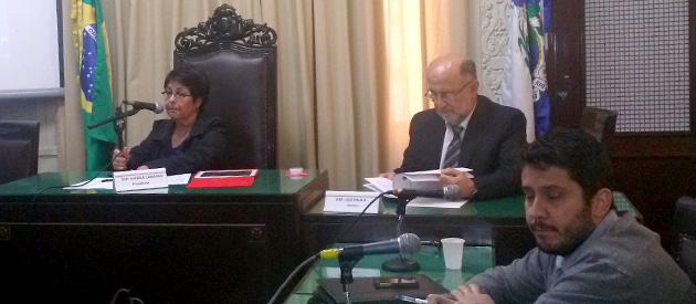 Leia mais sobre o artigo Luiz Paulo considera proveitosa reunião com especialistas da Região Metropolitana em Reunião da Governança