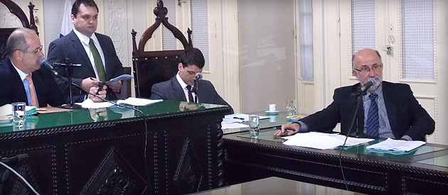 Leia mais sobre o artigo Projeto que dispõe sobre a composição, organização e gestão da Região Metropolitana é aprovado na CCJ