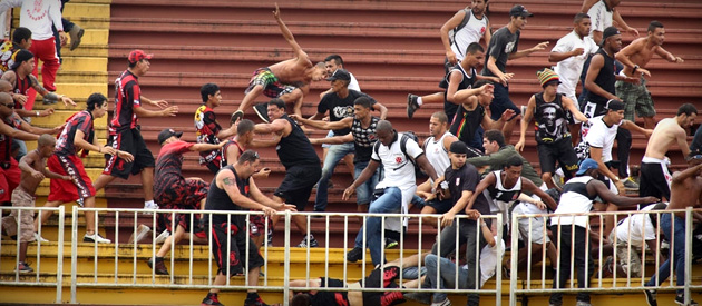 Leia mais sobre o artigo RJ publica lei que determina cadastro e punição de torcidas organizadas