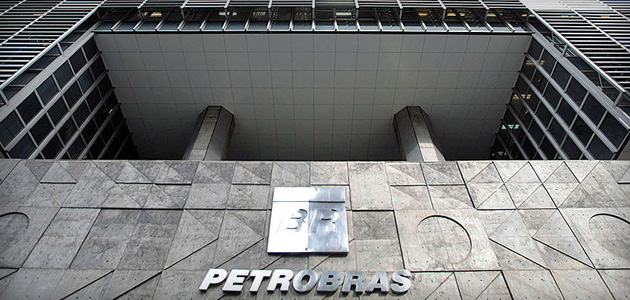 É preciso passar a limpo a corrupção institucionalizada na Petrobras antes de outros temas
