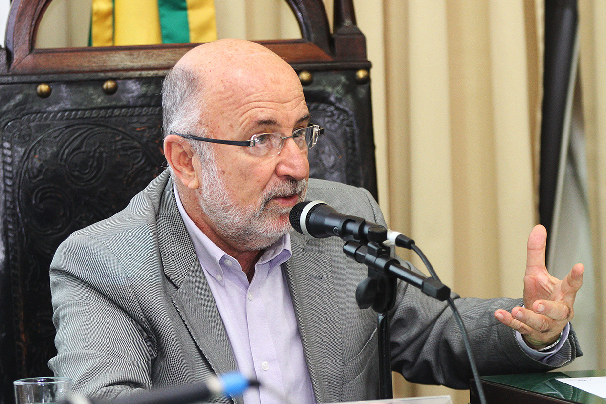Leia mais sobre o artigo Luiz Paulo participa de audiência pública sobre ICMS de produtos reciclados