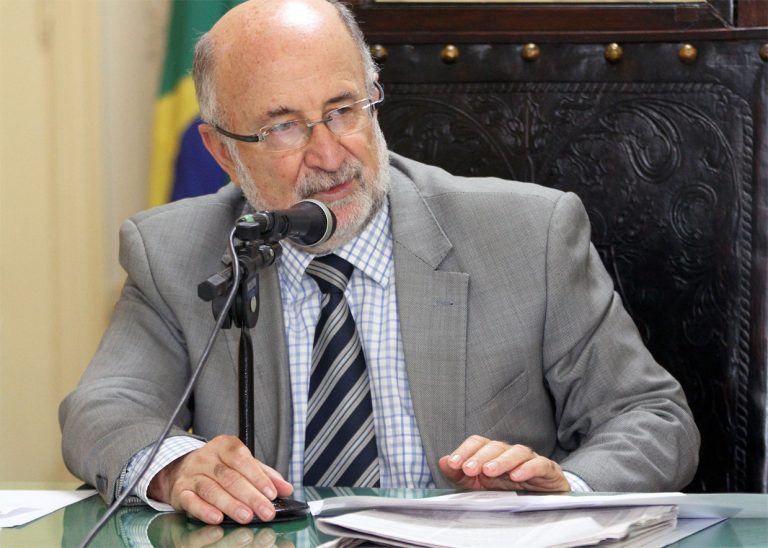 Deputado Luiz  Paulo afirma que aumento de  IPTU ainda pode ser revertido pela Justiça
