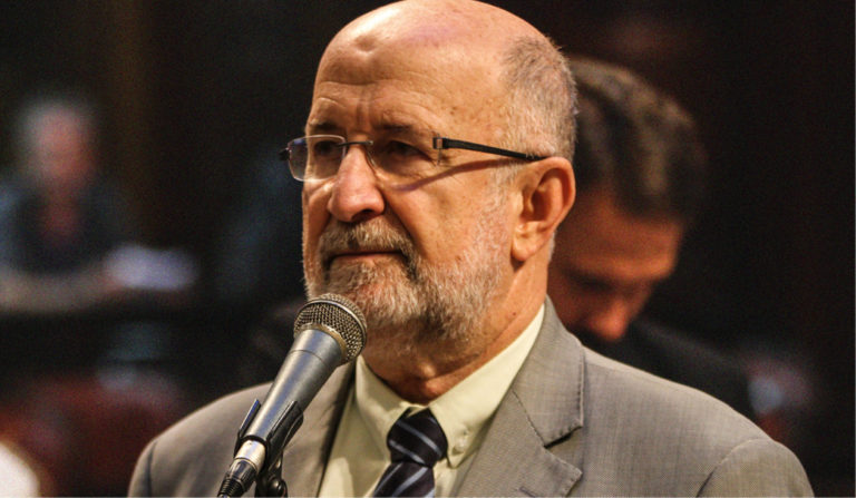 Leia mais sobre o artigo Pedido de impeachment de Lucas Tristão