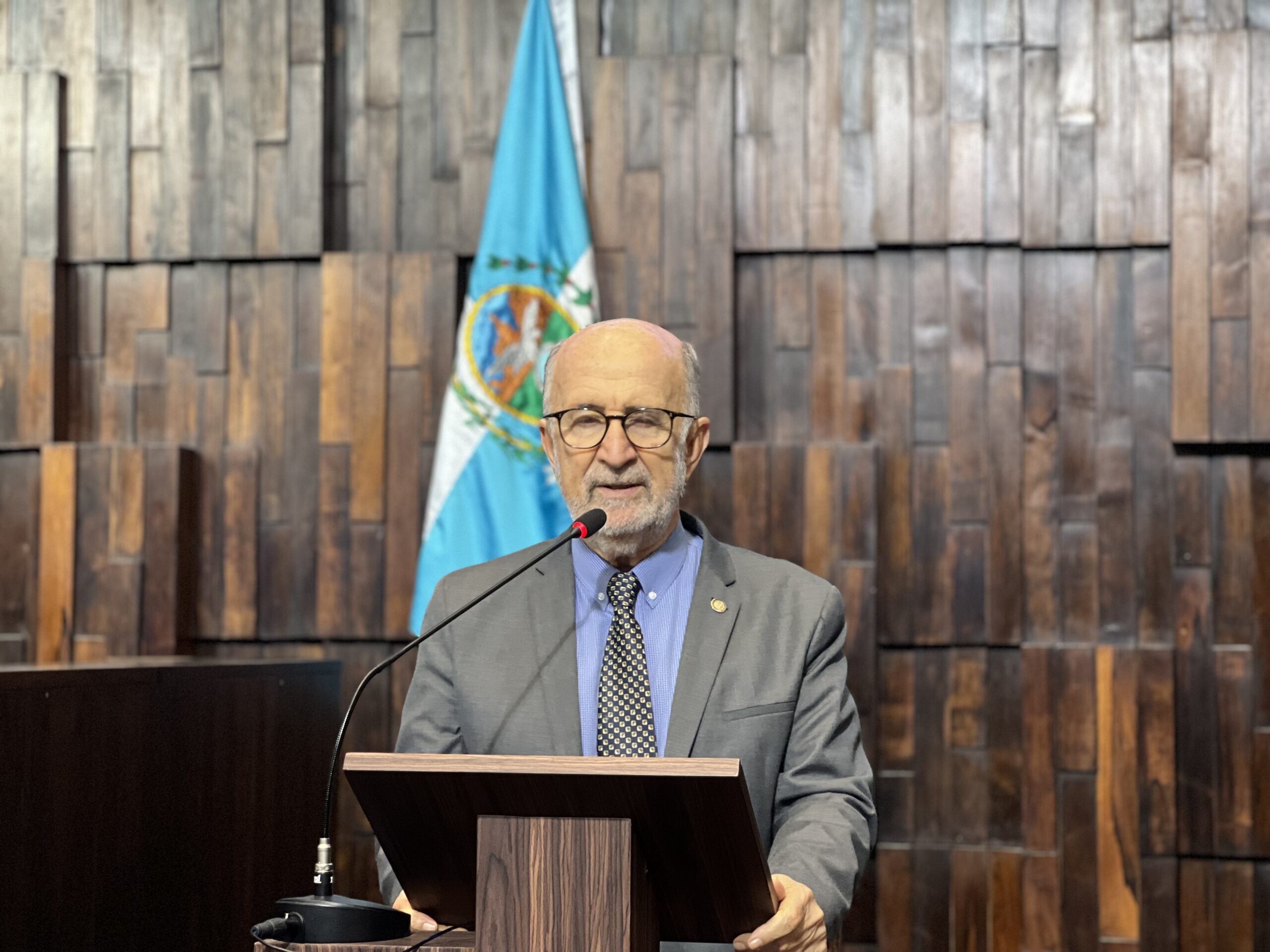 Luiz Paulo discute crises hídricas e cobra planos de contingência para o Estado do Rio de Janeiro